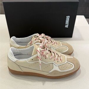 Alohas tb.490 Rife Sneakers in Cream Leather